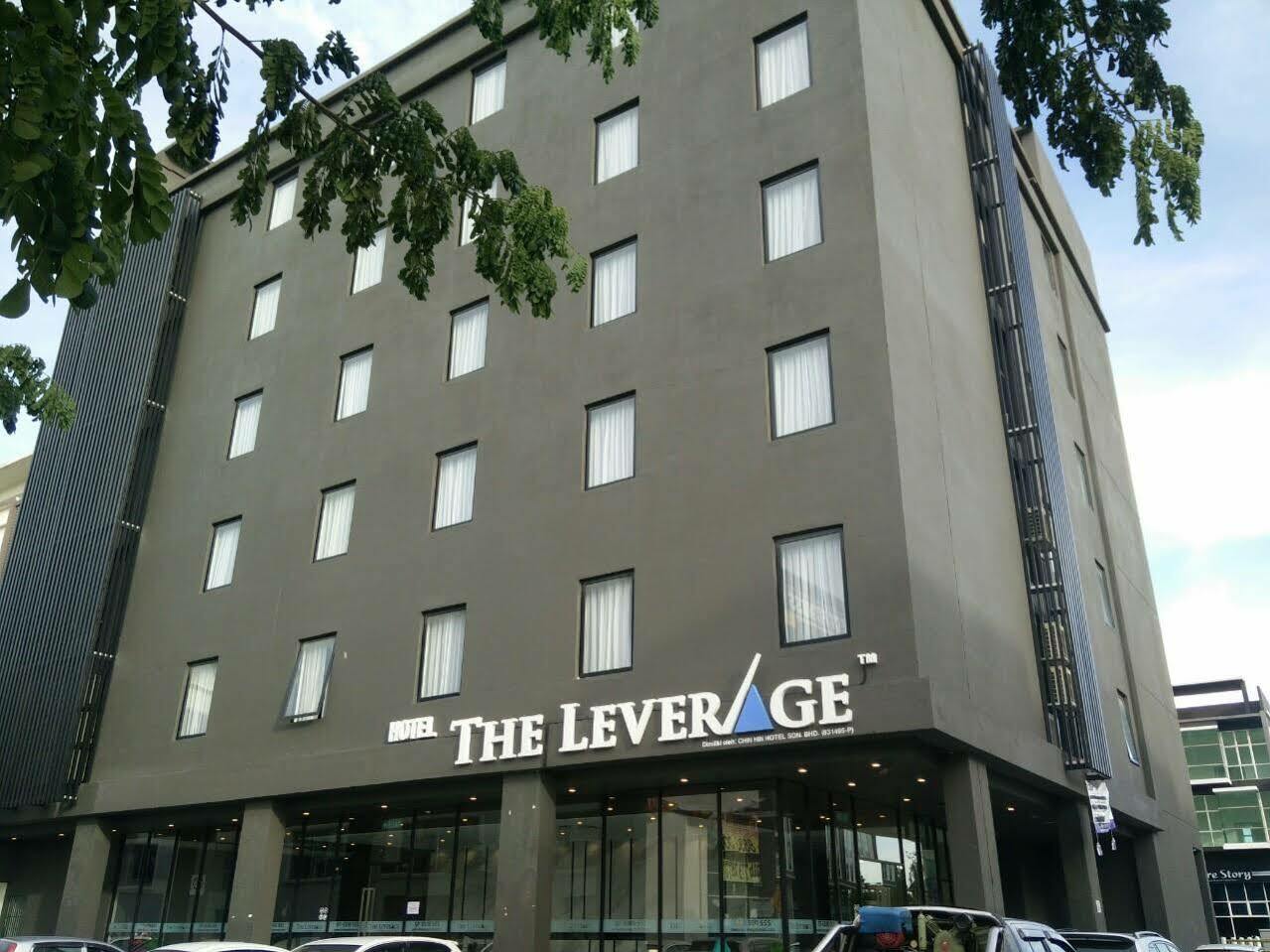 The Leverage Business Hotel Johor Bahru Buitenkant foto